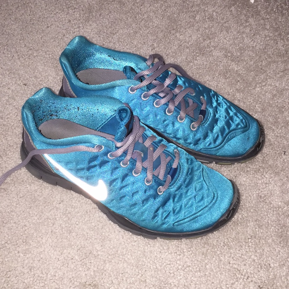 Nike Free Runs